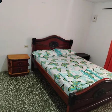 Entire House In Apartamento *
